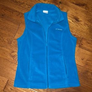 Columbia women’s blue fleece vest Small